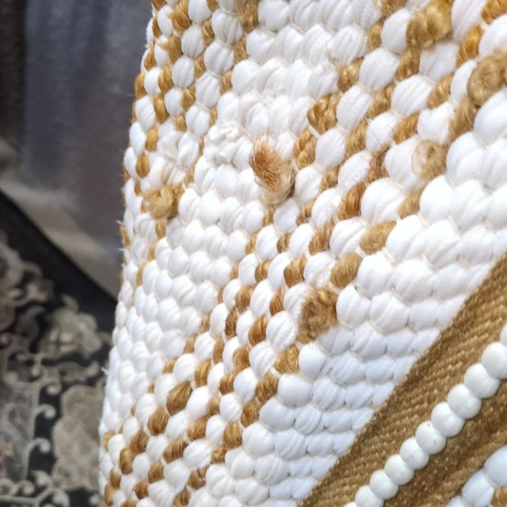 Elegant Cream and Tan Women's Tote Bag - Picture 3 of 7